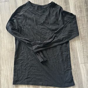 Alphalete long sleeve